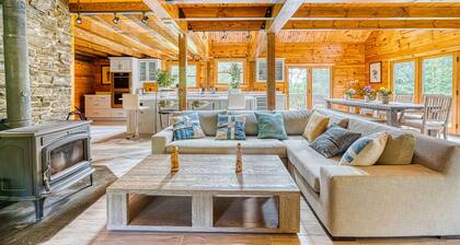 Vallée de Hudson luxueuse et enchanteresse / Catskills / Log House Upstate NY