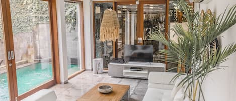 Villa, 2 Bedrooms | Living area