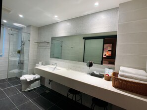 Shower, hair dryer, towels, soap - Buluba-Green Fields (Yuanshan)