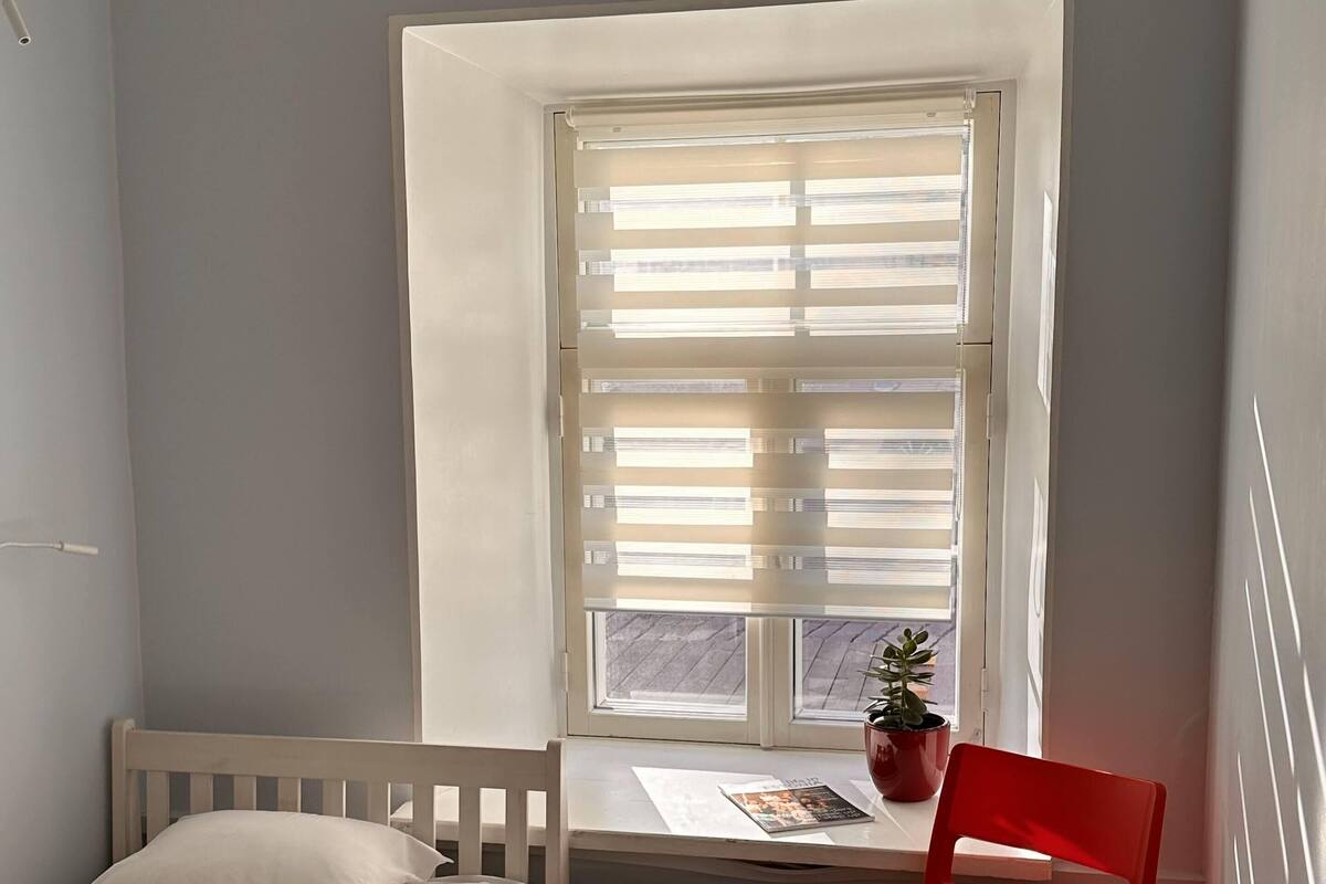 Quarto solteiro standard | 11 quartos, individualmente decorados, individualmente mobiliados