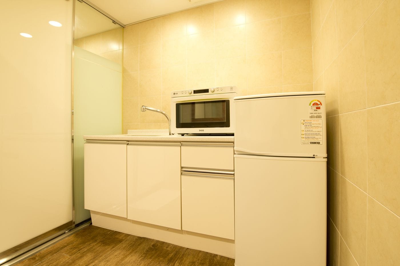 suite, duplex, geobukseon | room amenity