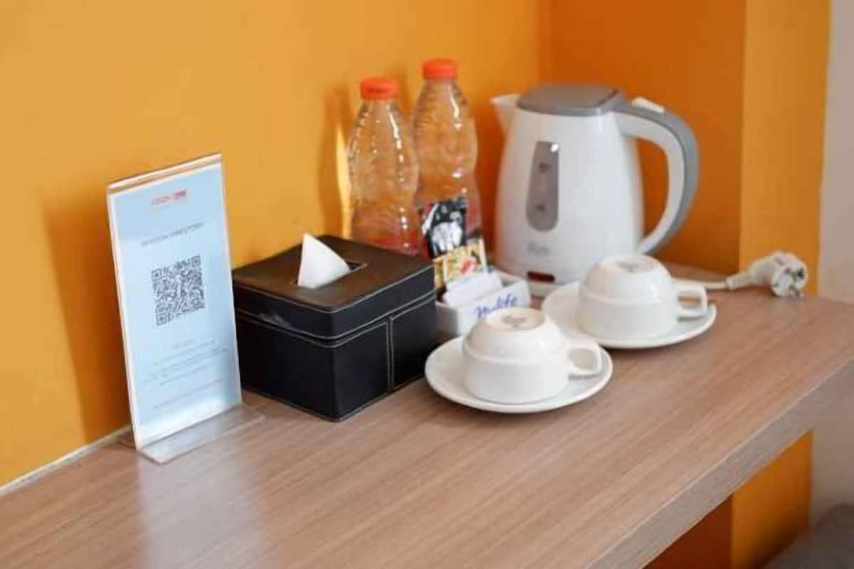 Kaffe og/eller kaffemaskine