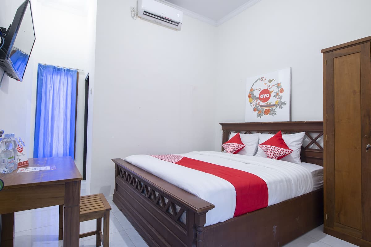 Deluxe Double Room, 1 Double Bed | Desk, free WiFi, bed sheets