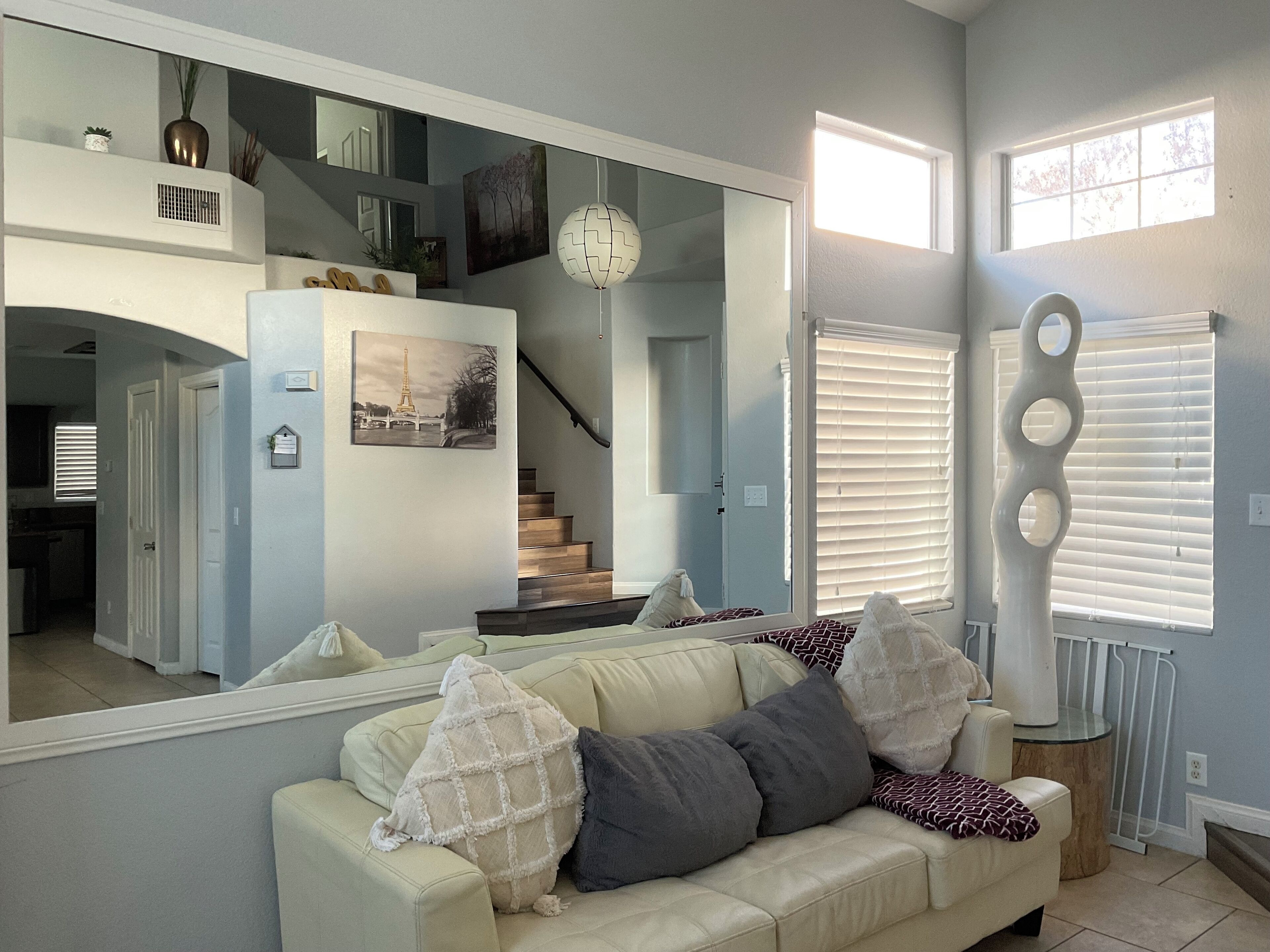 Smart TV, fireplace, video games