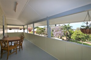 Luksusleilighet, 3 soverom, elveutsikt | Utsikt fra balkong