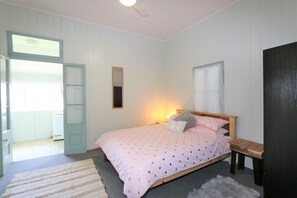 Appartamento Luxury, 3 camere da letto, vista fiume | Biancheria in cotone egiziano, biancheria da letto di alta qualità
