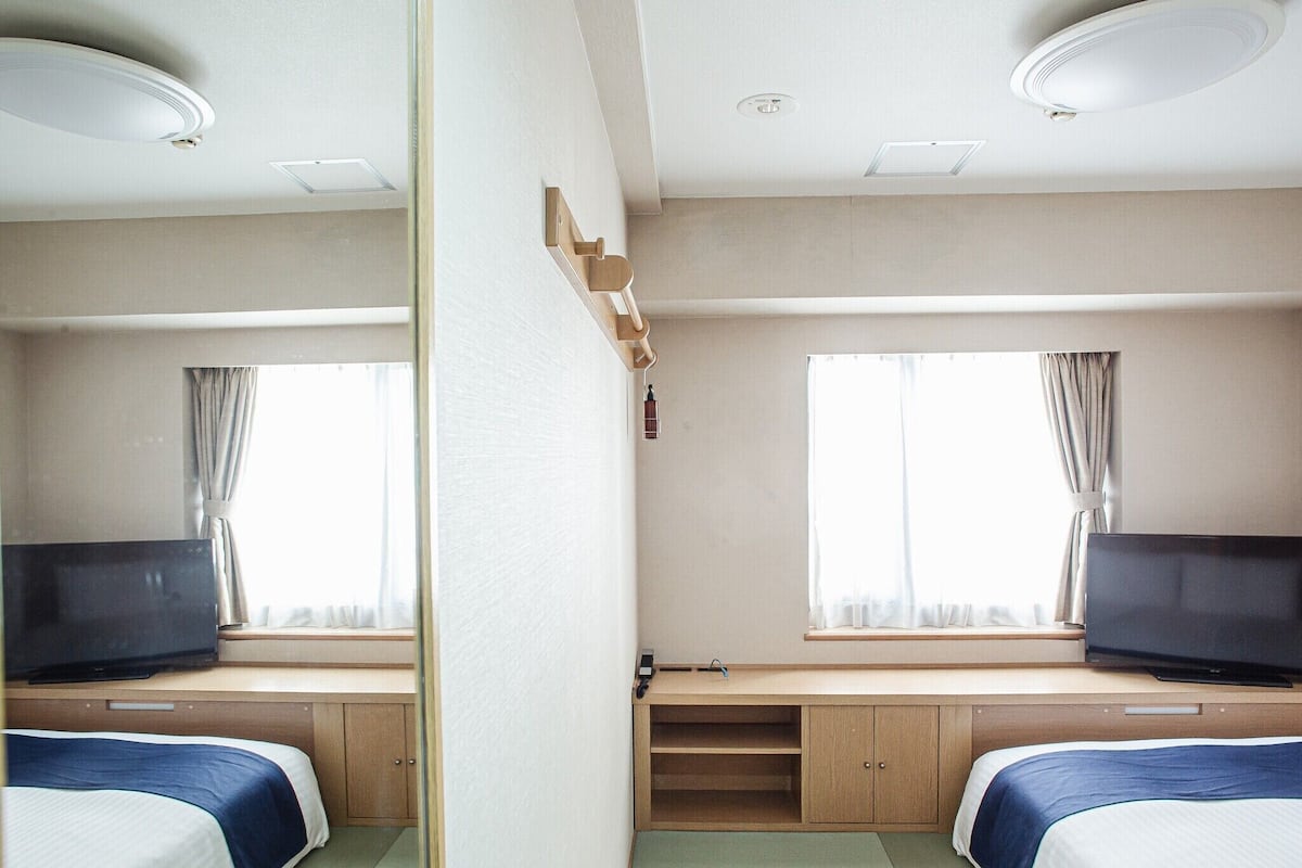Traditional-Zimmer (Japanese Style)