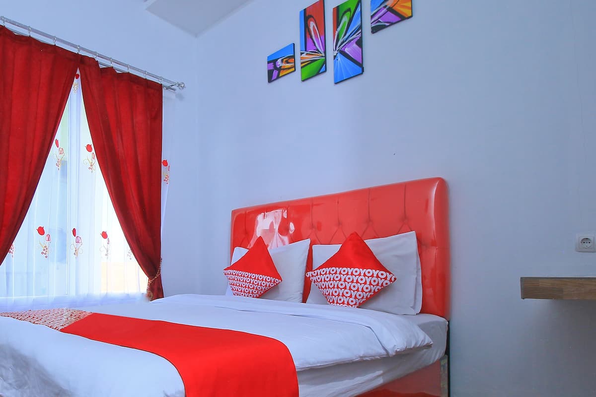 Habitación doble Deluxe | Escritorio, wifi gratis y ropa de cama