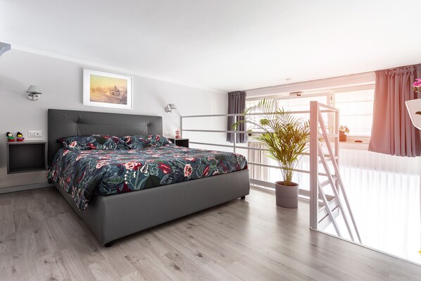1 chambre, fer et planche à repasser, accès au Wi-Fi (inclus)