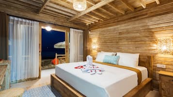 Zimmer, Terrasse, Meerblick | Minibar, Zimmersafe, Schreibtisch, Verdunkelungsvorhänge