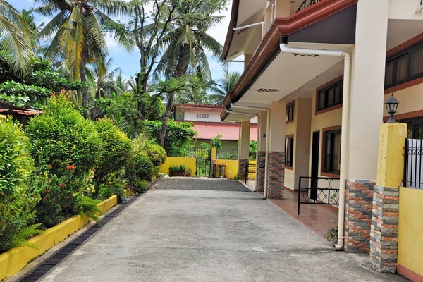 Pal-Watson Apartments 1