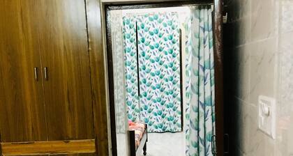 Aastha 1BHK Noida Sector 18 Metro Station