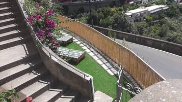 Enceinte de lâhĂ©bergement