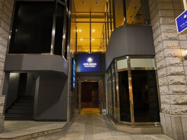 施設の入り口