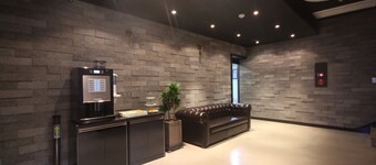Gray Hotel