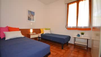 Standard Apartment, 3 Bedrooms, Terrace | In-room safe, cribs/infant beds
