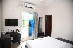 Standard Double Room | Room amenity - Orange Corner Bangalore international airport (Bengaluru)