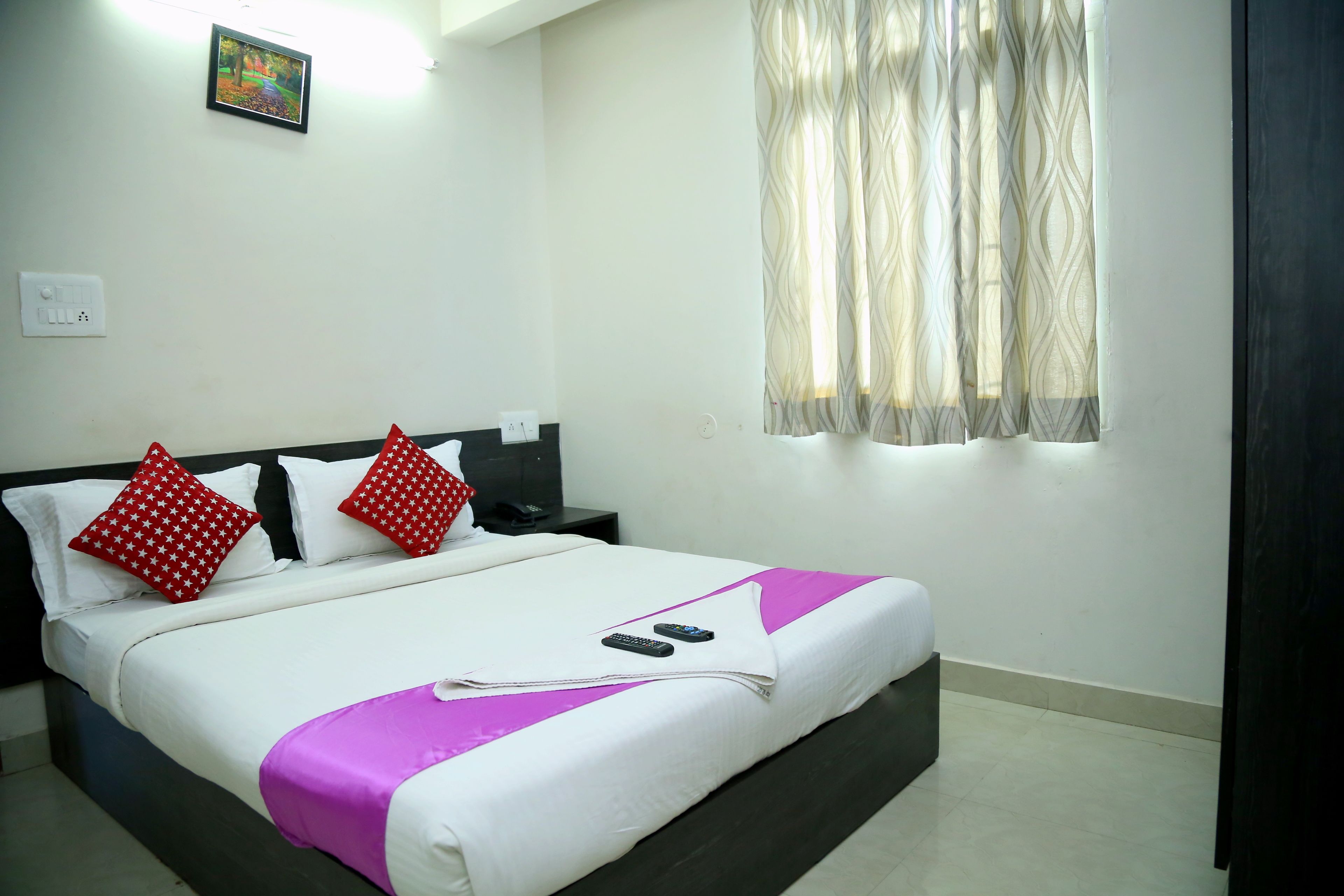 Standard Double Room | Egyptian cotton sheets, premium bedding, memory-foam beds, in-room safe