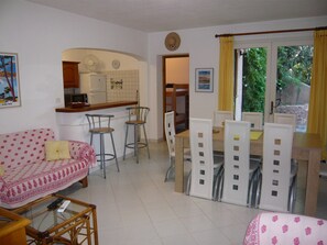 Dining - Quiet location close to town center and beaches with private pool (Porto-Vecchio)
