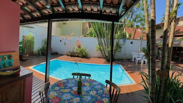 Piscina externa