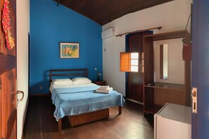 Minibar, iron/ironing board, rollaway beds, free WiFi - Pousada Manacá (Paraty)
