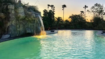 Udendørs pool, liggestole