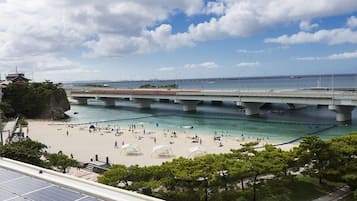 Uitzicht op strand/zee