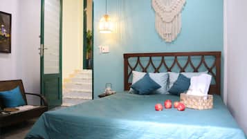 1 bedroom, free WiFi, bed sheets