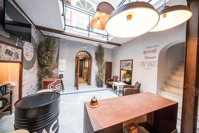 Factory Rooms Tarifa - Hostel
