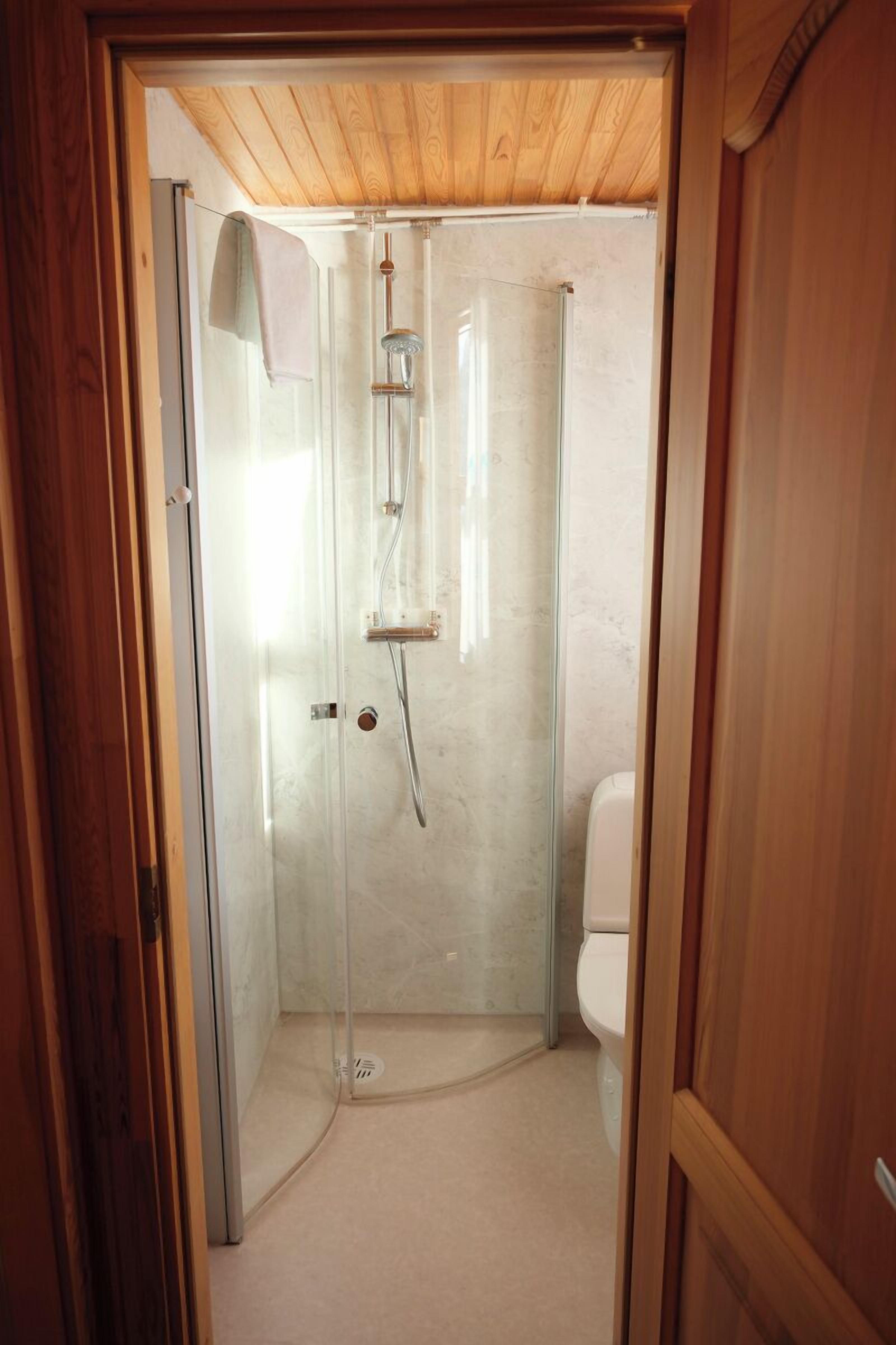 Cottage, 1 Bedroom | Bathroom | Shower, hair dryer, towels, soap