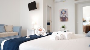 Comfort Quadruple Room (kalinifta room 211)