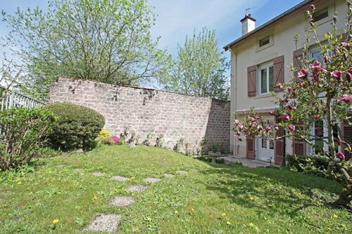 LA HALTE des PRINCES - Beautiful private house with enclosed garden