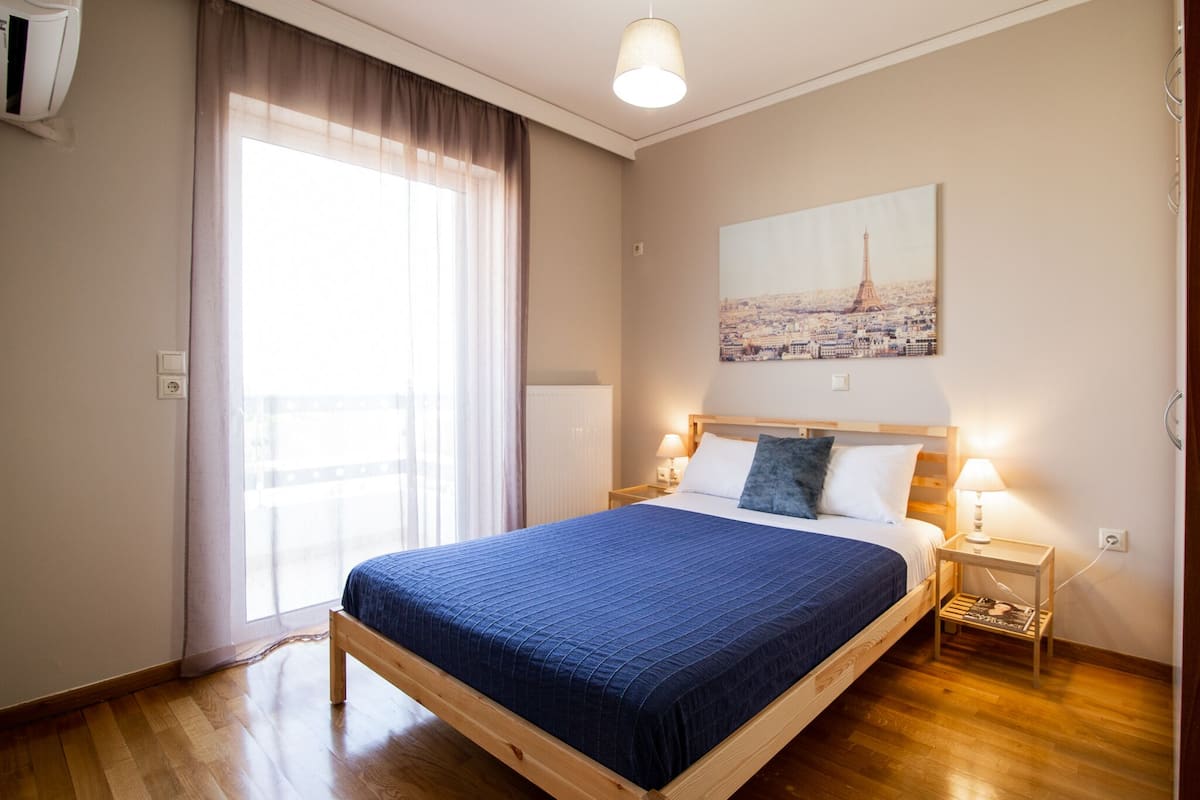 apartment, 3 bedrooms | 3 bedrooms, memory-foam beds, individually decorated