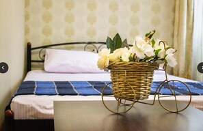 Standard Double Room, 1 Queen Bed | 1 bedroom, iron/ironing board, free WiFi, bed sheets - Hostel Koleso (Odesa)