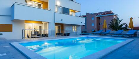 Piscina all'aperto