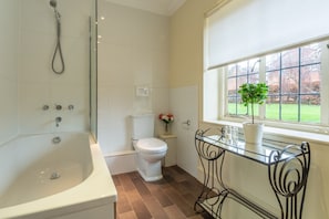 Cottage, 3 Bedrooms | Bathroom