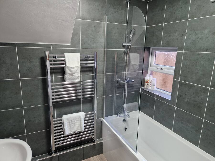 Apartment | Bathroom