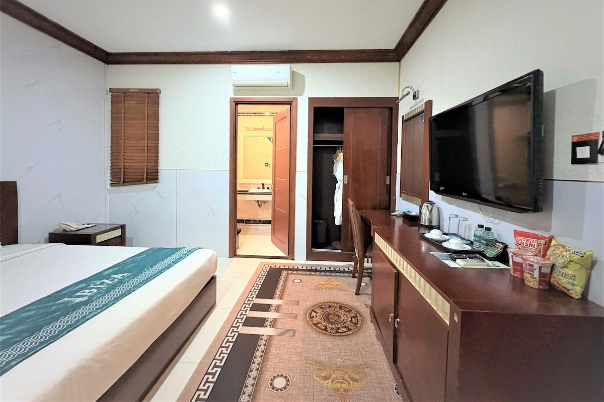 Ropa de cama hipoalergénica y minibar 