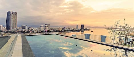 Outdoor pool, sun loungers