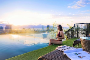 Outdoor pool, pool loungers
