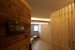 Interior - High quality apartment with a dream view right on the ski slope (Westendorf)