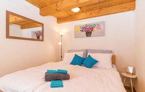 4 Schlafzimmer, Zimmersafe, Reisekinderbett, kostenloses WLAN