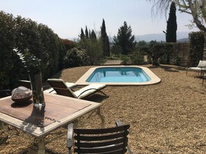 Outdoor spa tub - THE CLOS DES OLIVIERS ¨L WORKSHOP (Puyvert)