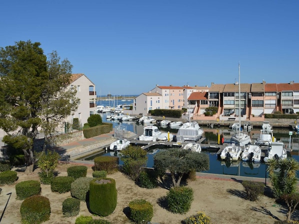 Marina/club náutico