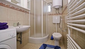 Villa, Pool Access | Bathroom