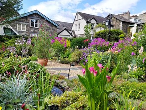 Garden - Puddle Duck Lodge (Windermere)