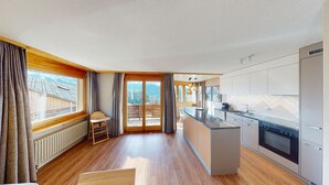 Íbúð - 1 svefnherbergi | Einkaeldhús | Barnastóll