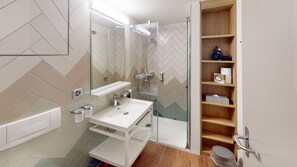 Apartment, 2 Bedrooms | Bathroom