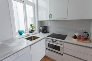 Private kitchen - City View - Santo Ildefonso Luxury (Porto)