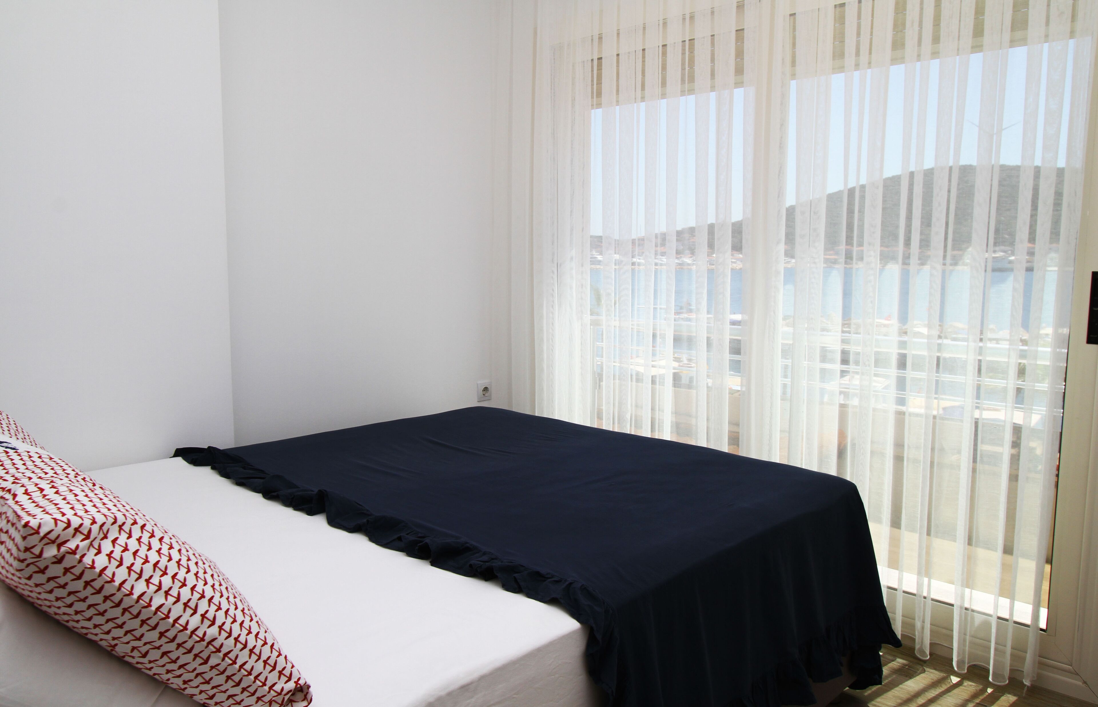 romantic apartment, 1 double bed with sofa bed, sea view | desk, blackout curtains, soundproofing, iron/ironing board